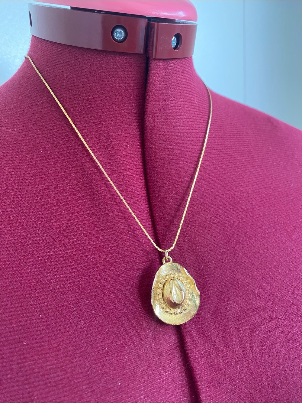 Gold Tone Cowboy Hat Pendant Necklace